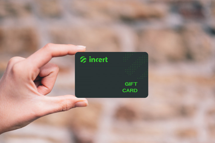 Gift card black